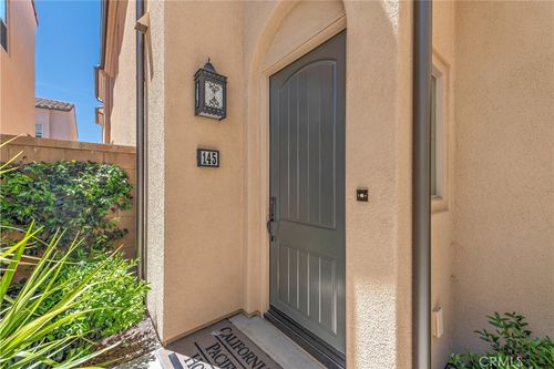 145 Messenger, Irvine, CA, 92618-1335 | Card Image