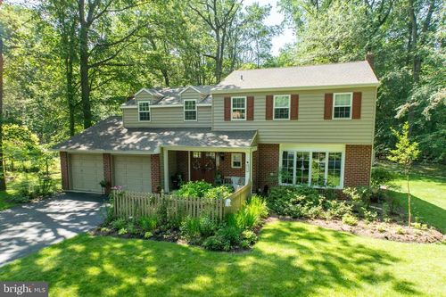 411 Rennard Dr, EXTON, PA, 19341-1724 | Card Image