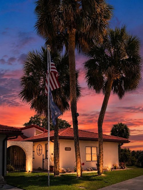 2725 Clubhouse Dr, LAKE WALES, FL, 33898-9076 | Card Image