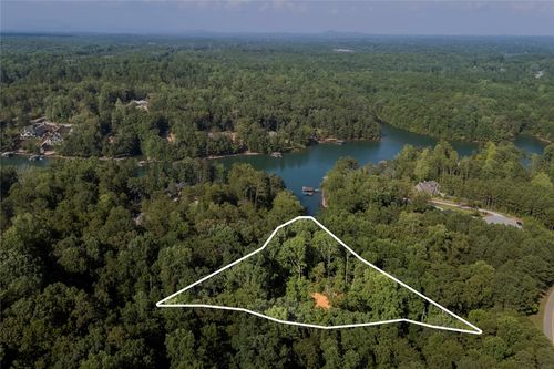 6004 Glassy Water Way, West Union, SC, 29696-3655 | Card Image