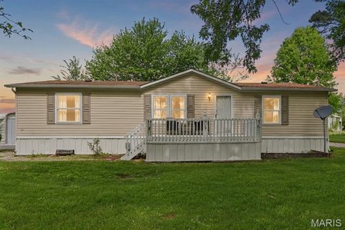 63 Pinnacle Lake Rd, New Florence, MO, 63363-2722 | Card Image