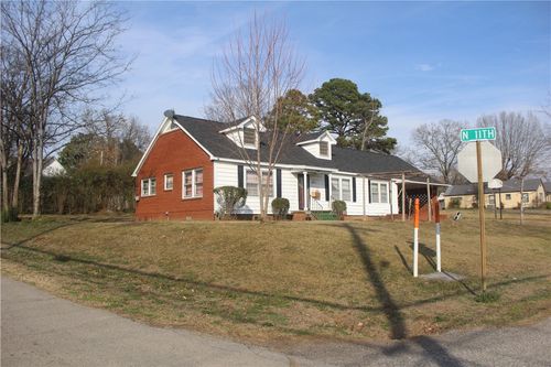 1008 College St, Ozark, AR, 72949-2622 | Card Image