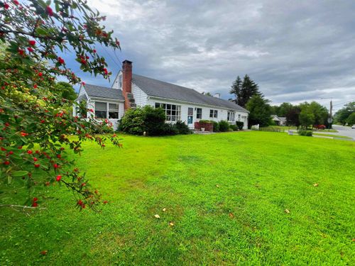 227 Church St, Rutland, VT, 05701-2304 | Card Image