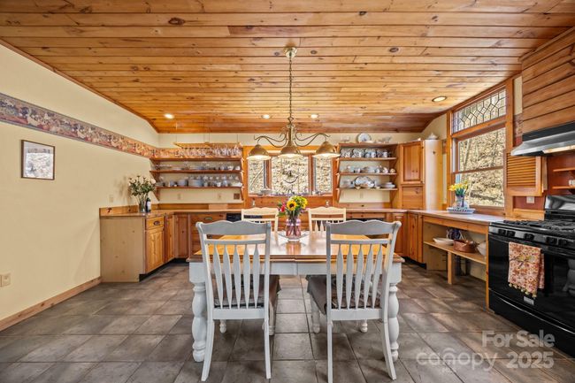 63 Chestnut Forest Rd, House other with 3 bedrooms, 3 bathrooms and null parking in Fairview NC | Image 14