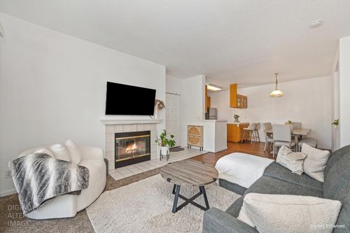 2049-3106 Beachcomber Dr E, Rocklin, CA, 95677-4783 | Card Image