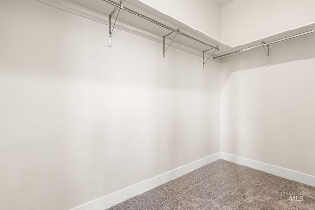 2195 N Kenora Ave, House other with 3 bedrooms, 3 bathrooms and 3 parking in Star ID | Image 26