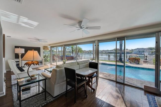 217 Driftwood Ln, House other with 3 bedrooms, 2 bathrooms and null parking in LARGO FL | Image 24