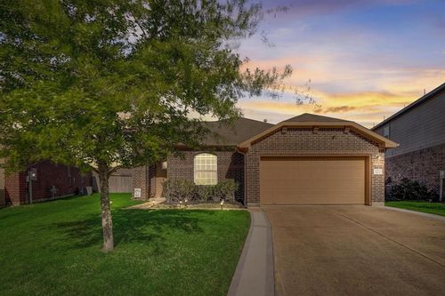 3122 Lodgemist Ln, Dickinson, TX, 77539-6281 | Card Image