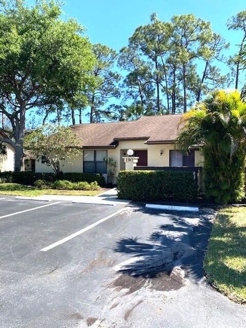 190 Mastic Tree Ct, Royal Palm Beach, FL, 33411-1643 | Card Image