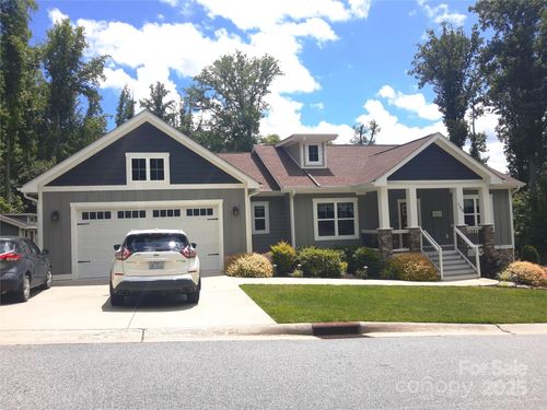156 Olivet Ln, Fletcher, NC, 28732-0407 | Card Image