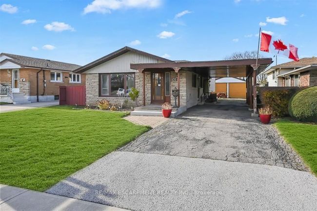 135 Nash Rd N, House other with 3 bedrooms, 2 bathrooms and 5 parking in Hamilton ON | Image 4