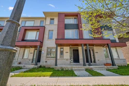 3344 Carding Mill Trail, Oakville, ON, L6M1R6 | Card Image