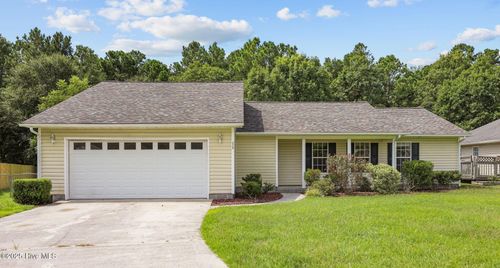 529 Blackberry Ct, Hubert, NC, 28539-4092 | Card Image