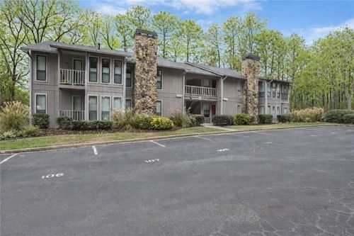 3843 Woodridge Way, Tucker, GA, 30084-2158 | Card Image