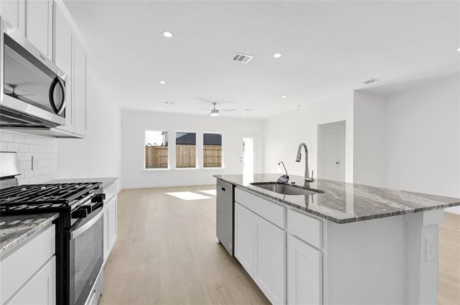 *Images and 3D tour are for illustration only and options may vary from home as built. | Image 10