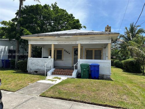 3566 Thomas Ave, Miami, FL, 33133-5735 | Card Image