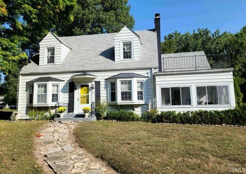 936 Academy Rd, Culver, IN, 46511-1221 | Card Image