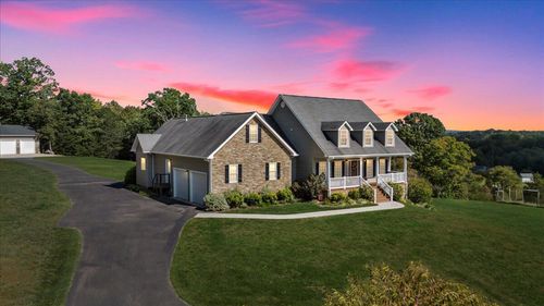 140 Fox Run Rd, Boones Mill, VA, 24065 | Card Image