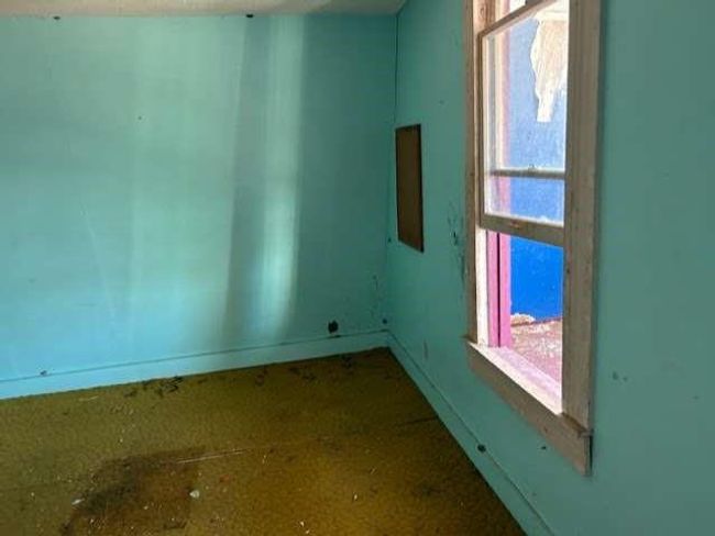 1314 6 Th St, House other with 6 bedrooms, 2 bathrooms and 2 parking in Angleton TX | Image 5