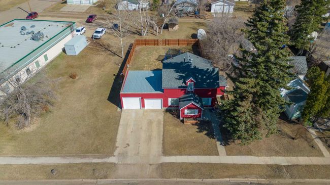 4818 50 Street, Home with 2 bedrooms, 1 bathrooms and 2 parking in Sedgewick AB | Image 39