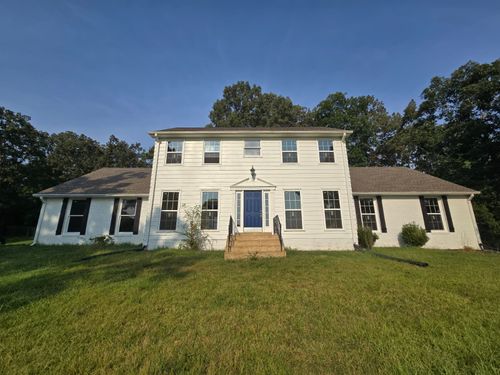 1102 Green Valley Dr, Paris, TN, 38242-5233 | Card Image