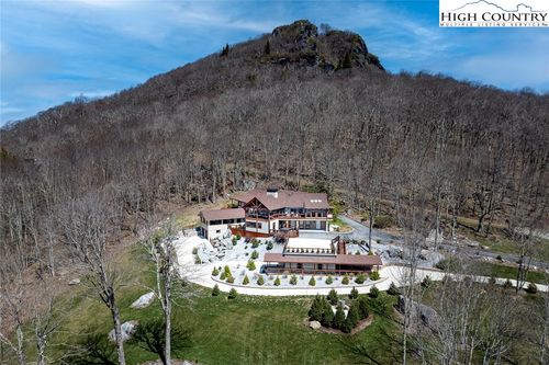 45 Dunvegan Rd, Banner Elk, NC, 28604-7603 | Card Image