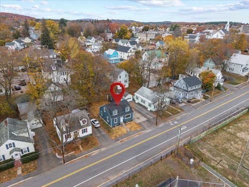 33 Kimball St, Sanford, ME, 04073-3922 | Card Image