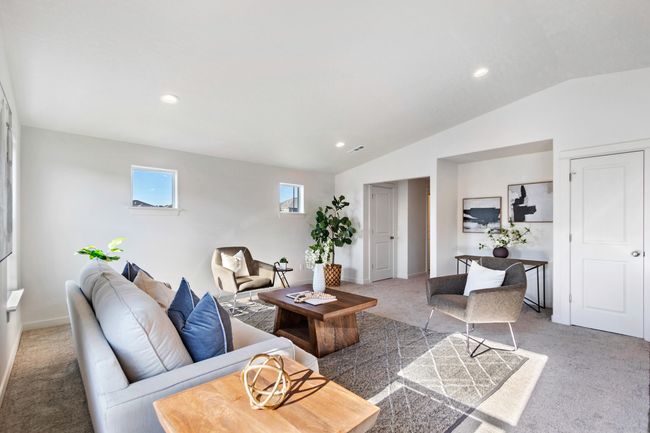 Darrington - Great Room - 4 | Image 18