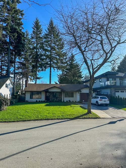 15324 22 Avenue, Surrey, BC, V4A5Y8 | Card Image
