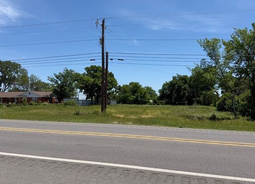 11796 Fm 730 N, Azle, TX, 76020-5416 | Card Image