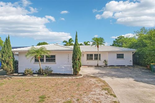 13625 86th Ave, Seminole, FL, 33776-2631 | Card Image