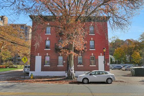 141 Ferris Ave, White Plains, NY, 10603-3447 | Card Image