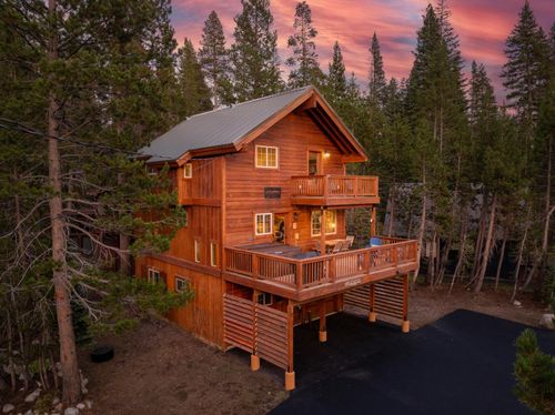 5730 Soda Springs Rd, Soda Springs, CA, 95728 | Card Image