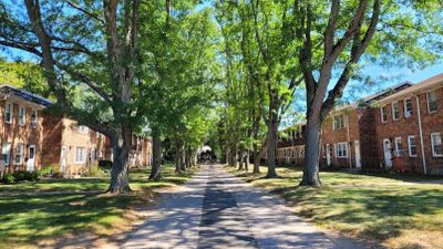 Common Area Courtyard | Image 1