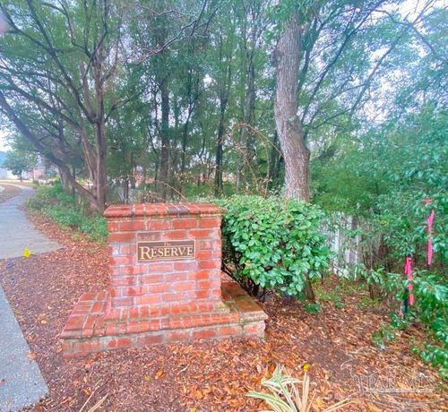 5969 Hermitage Dr, Pensacola, FL, 32504-7932 | Card Image