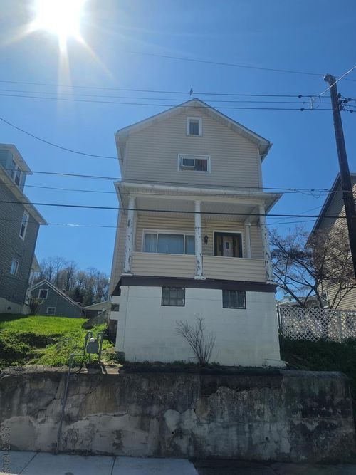 131 North, Johnstown, PA, 15904 | Card Image