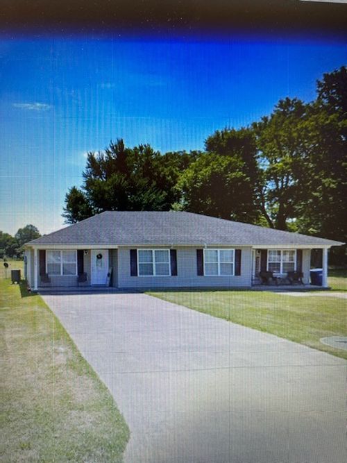 2278 Greenville Rd, Hopkinsville, KY, 42240-2883 | Card Image