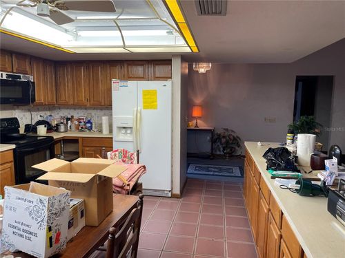 3664 Walden Pond Dr, Sarasota, FL, 34240-9343 | Card Image