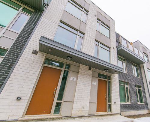 79-23 Applewood Lane, Etobicoke, ON, M9C0C1 | Card Image