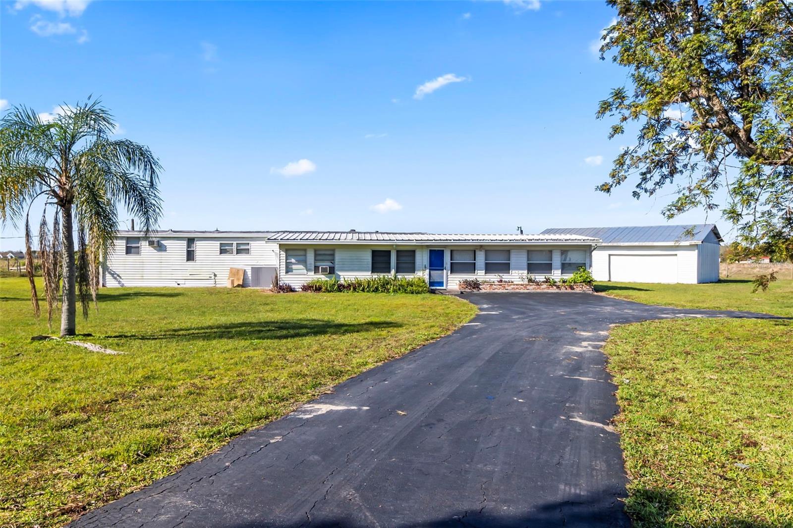 1269 Se Tangelo Drive, For Sale in Arcadia Zoocasa