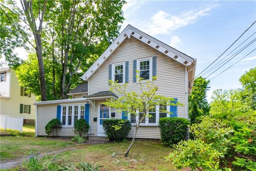 978 Kingstown Rd, South Kingstown, RI, 02879-2429 | Card Image