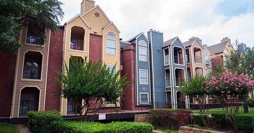 j302-9659 Forest Lane, Dallas, TX, 75243 | Card Image