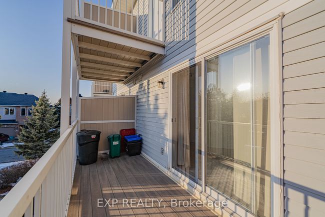 254 Cresthaven Dr, Condo with 2 bedrooms, 3 bathrooms and 1 parking in Ottawa ON | Image 35