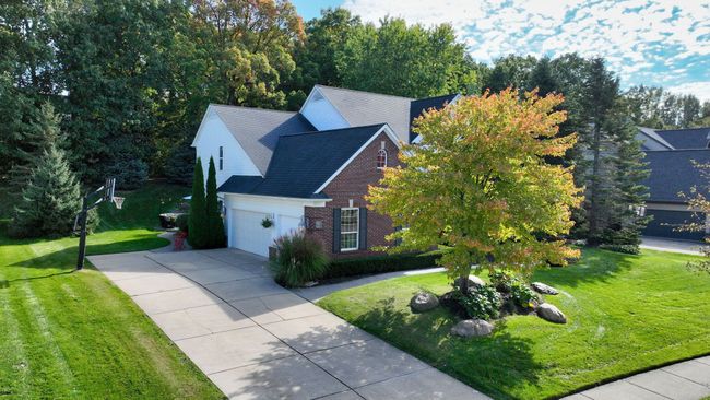 649 Akehurst Ln, House other with 5 bedrooms, 5 bathrooms and null parking in White Lake MI | Image 19