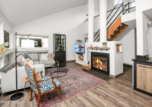 3g-3921 Bighorn Rd, Vail, CO, 81657-3510 | Card Image