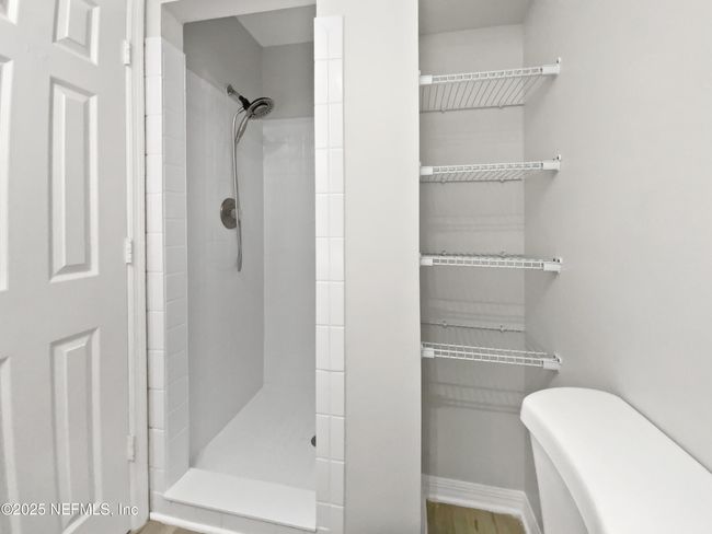2233 - 7620 Baymeadows Cir W, Condo with 2 bedrooms, 3 bathrooms and null parking in Jacksonville FL | Image 17