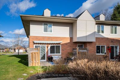 16 - 1 Testa Rd, Condo with 2 bedrooms, 1 bathrooms and 1 parking in Uxbridge ON | Image 1