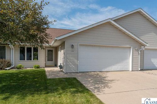 124 Blue Bird Path, Mankato, MN, 56001 | Card Image