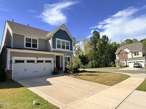 100-100 Tuttle Trl, Holly Springs, NC, 27540-5831 | Card Image