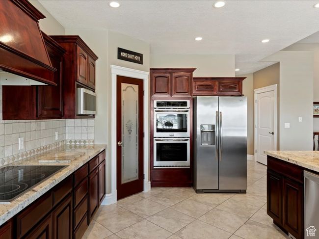 898 E 260 N, House other with 4 bedrooms, 5 bathrooms and 9 parking in Hyde Park UT | Image 21
